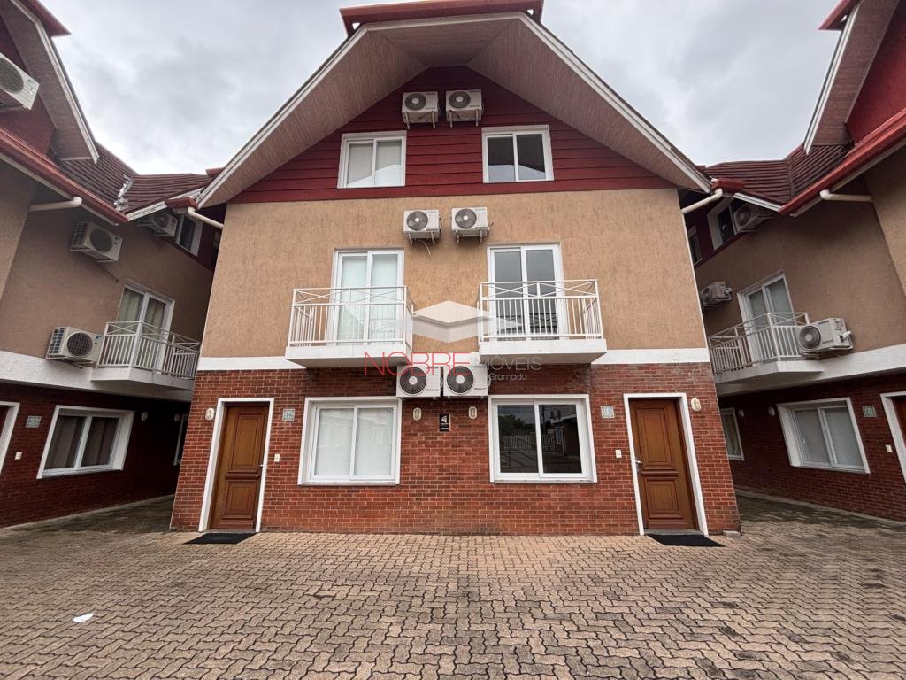 Casa Geminada 03 Dorm